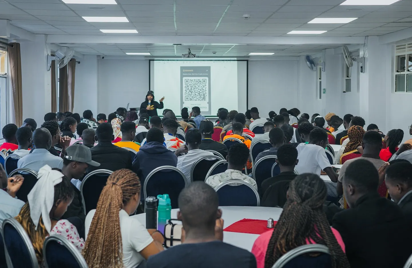 A full hall of learners at an Amplify Africa crypto training session